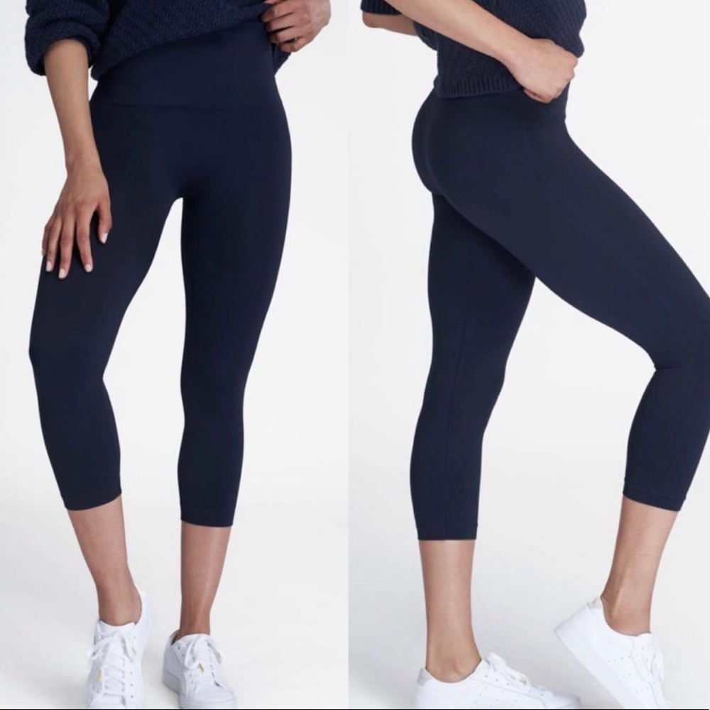 Spanx Cropped Look At Me Now Seamless Navy Blue Leggings
